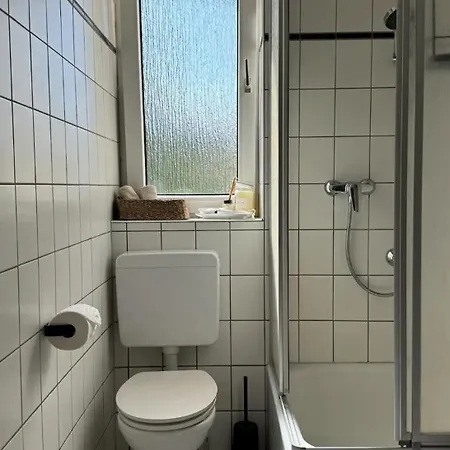 Wohlfuehlen In Optimaler Lage Apartment Dusseldorf